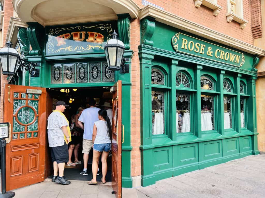 Rose and Crown Pub Epcot